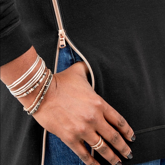 Stella & Dot Imperial Stacking Ring - Picture 6 of 7